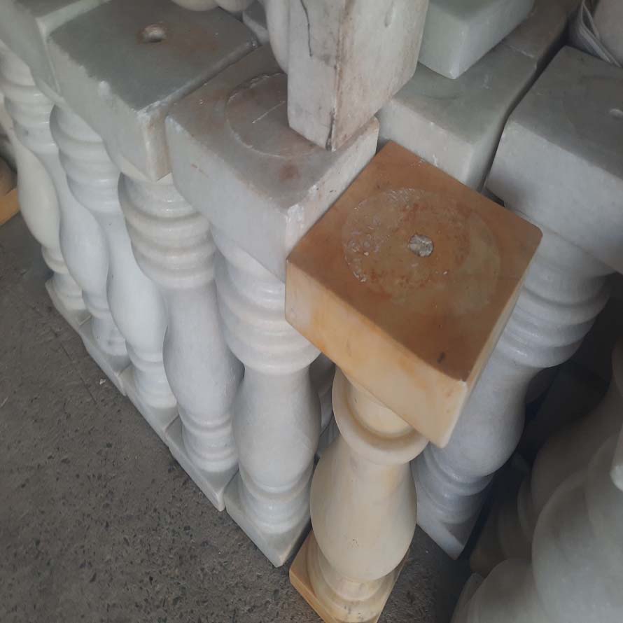 Đá hoa cương lan can