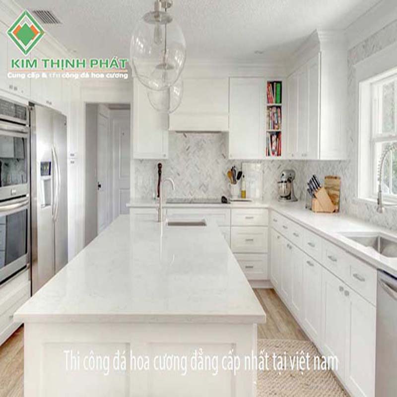Giá đá hoa cương mặt bàn org