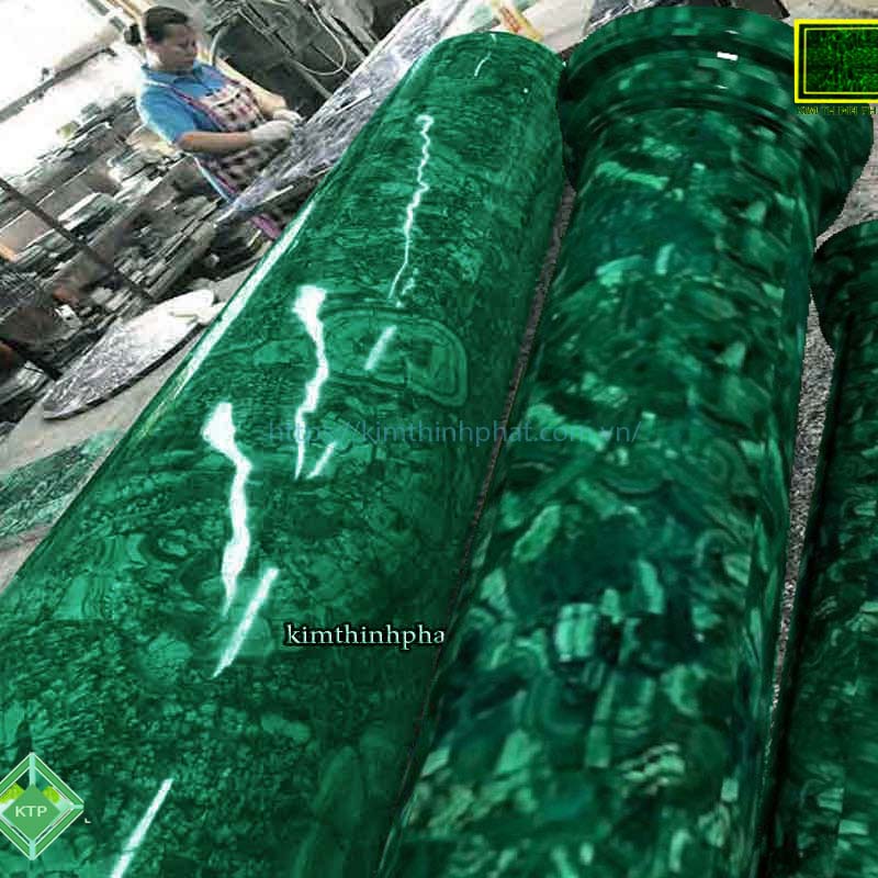 da-hoa-cuong-khong-tuoc-malachite