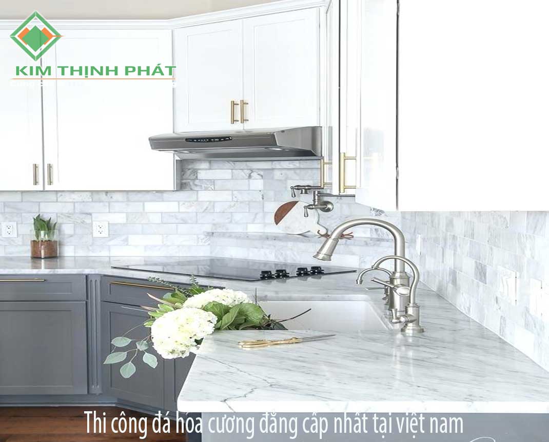 giá đá mặt bàn bếp đá granite