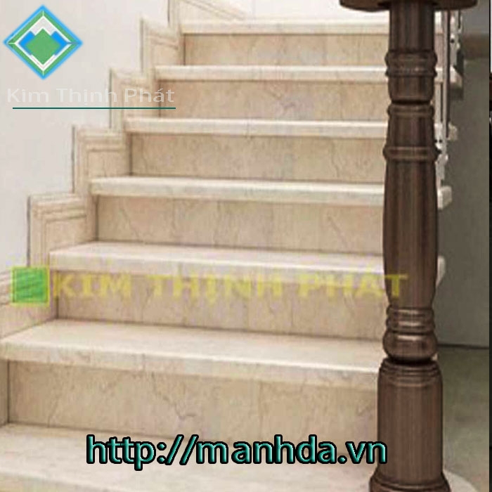 Giá đá tuwh nhiên lát mẫu Đá hoa cương cầu thang nhung Ấn Độ được dùng phổ biến trong các công trình xây dựng