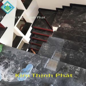 Cầu thang đá đỏ rubi giá đá tự nhiên